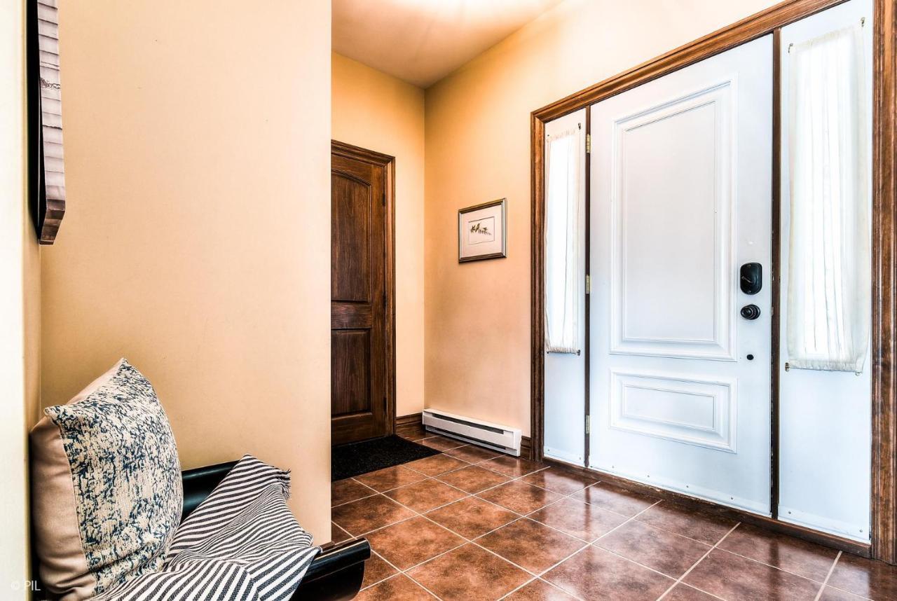 House On The Golf La Bte -10Min To Tremblant 150 Villa Монт-Тремблант Екстериор снимка